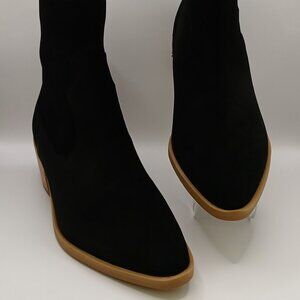 Lisa Vicky Steady-V Suede Ankle Booties - 6M